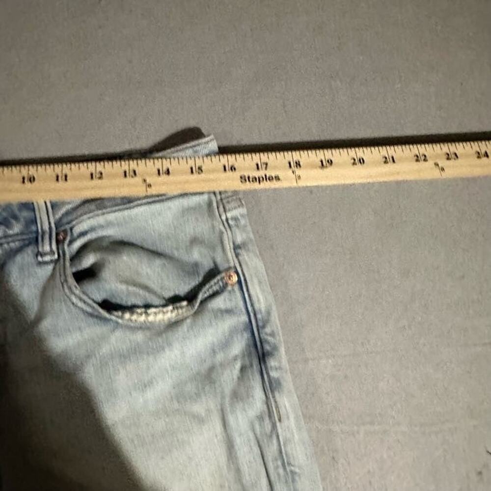 American Eagle Athletic Fit Jeans Mens 32x30 Lightwash Airflex + Faded - Picture 3 of 8